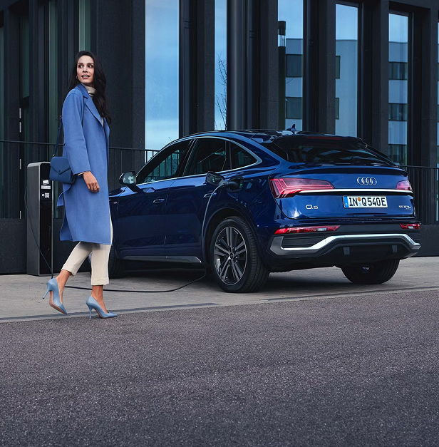 Audi Q5 Sportback TFSIe Dimensiones